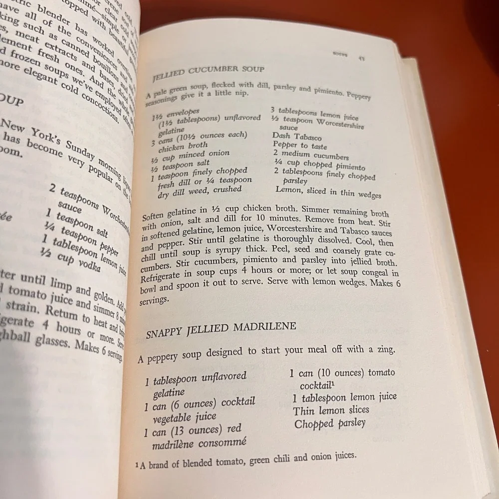 Serve It Cold! Cookbook June Crosby Ruth Conrad Bateman 1969 Book Club Edition